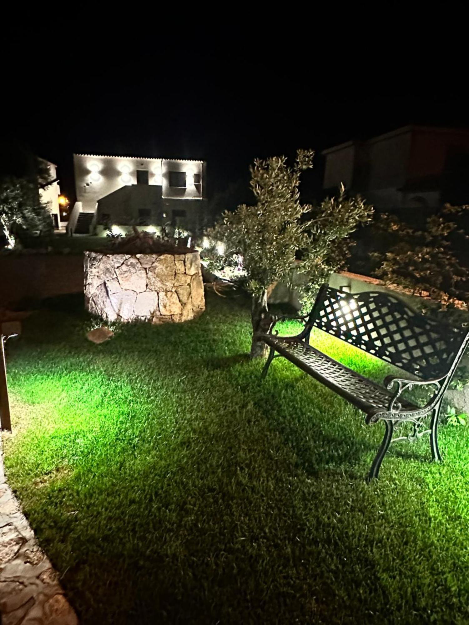Karasole Hotel San Teodoro  Eksteriør billede